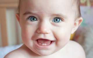 Сколько дней у ребенка прорезываются первые зубы, как долго у грудничков растут верхние и нижние единицы?